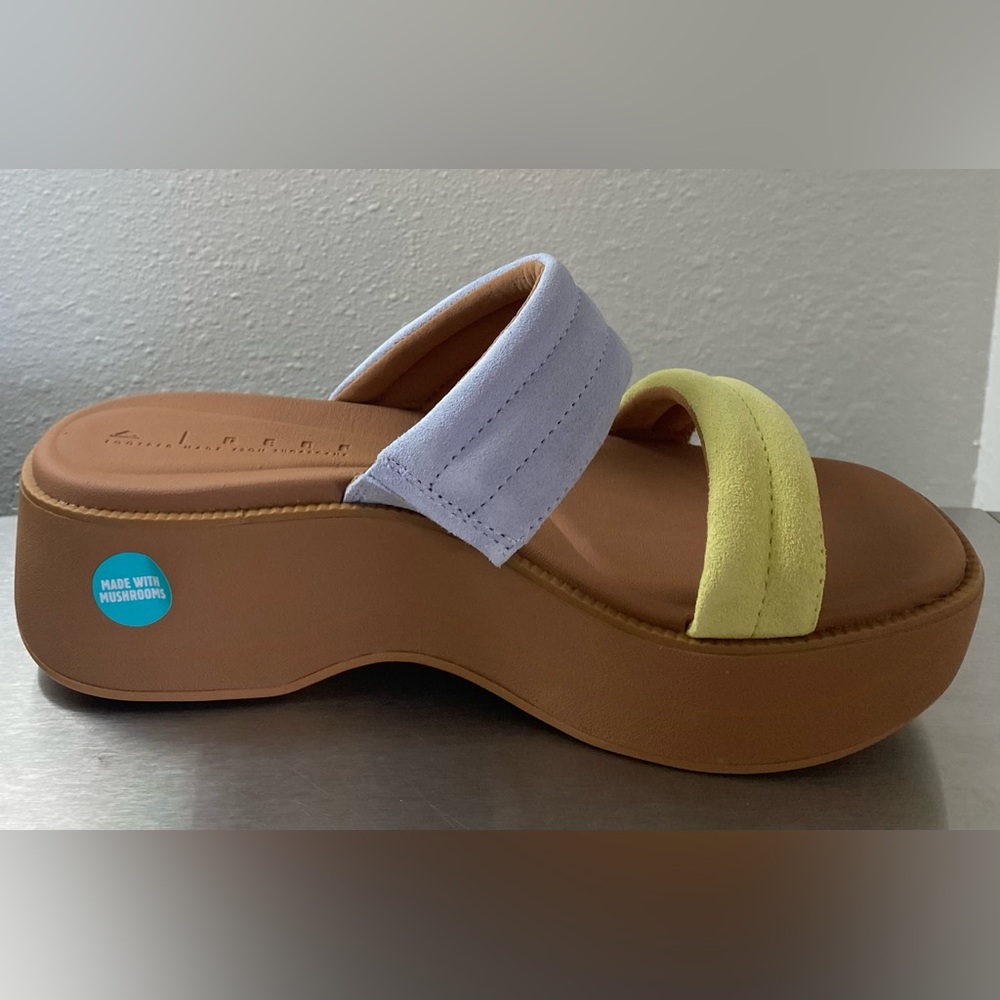 REEF ..Stylish Women's Platform Sandals in 
Lavender and yellow - Picture 11 of 16